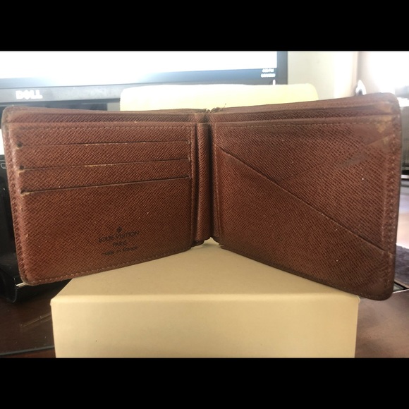 Men’s Louis Vuitton Multiple Wallet - Picture 2 of 7